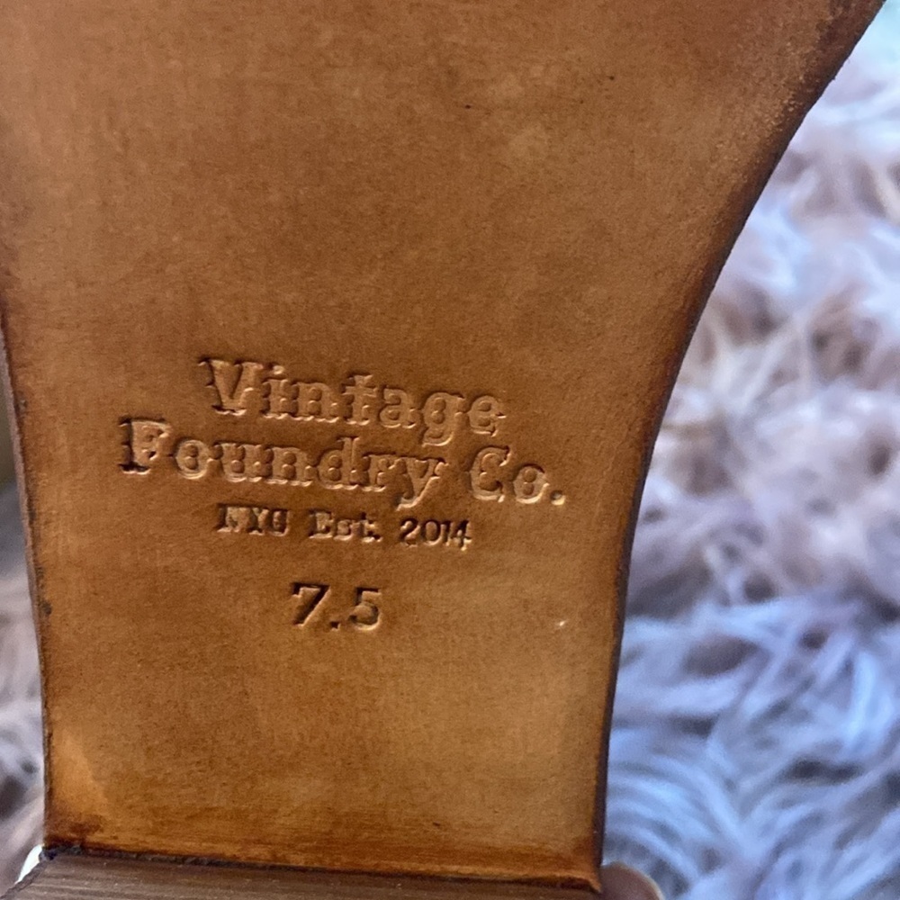 Vintage Foundry Co. Women's Normandy Boot New in Box - Picture 9 of 11